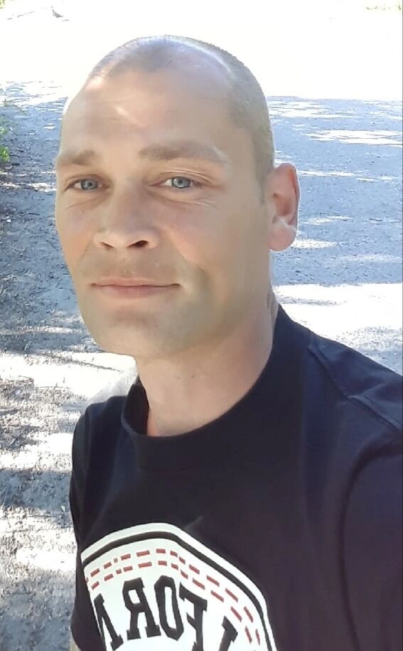  46210842  , 42 ,    