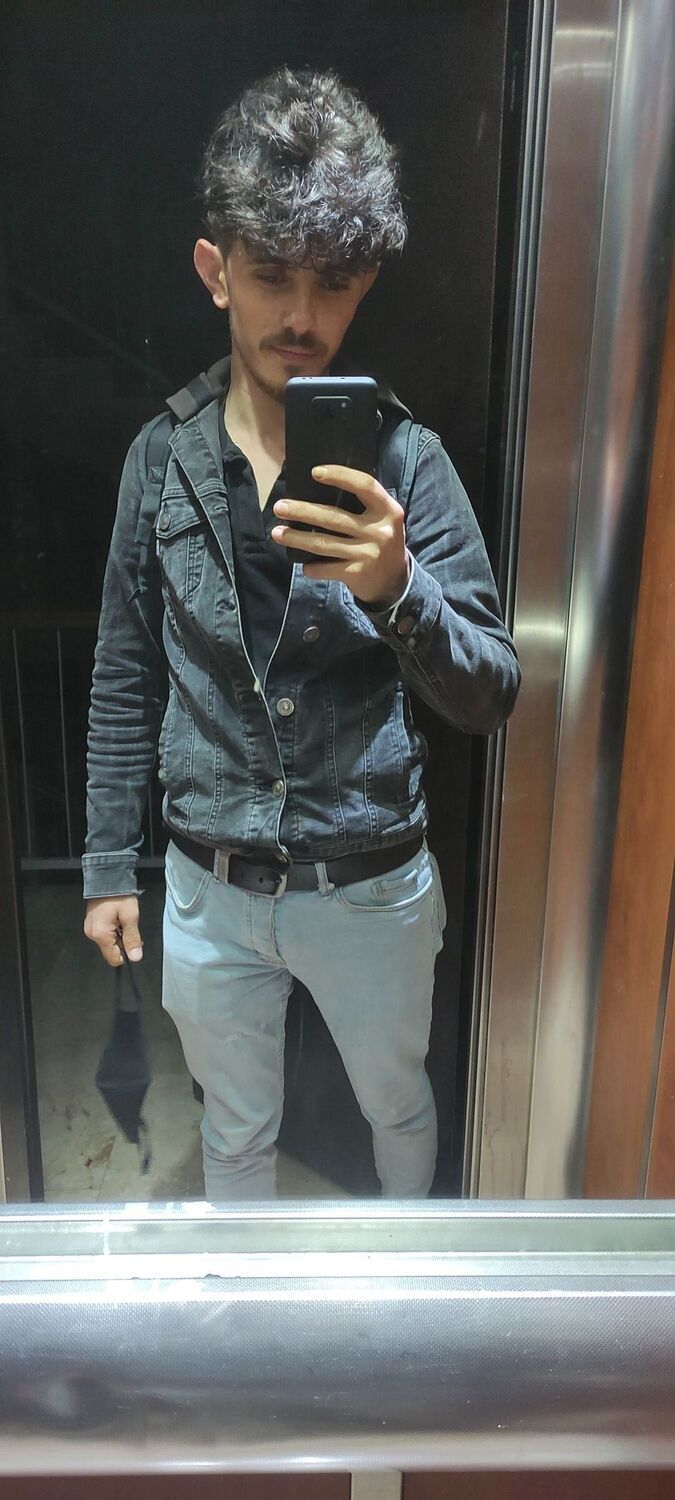  37879042  Abdullah, 27 ,    Alanya