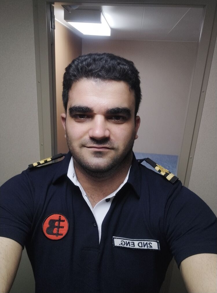  ,   Kamil, 34 ,   ,   