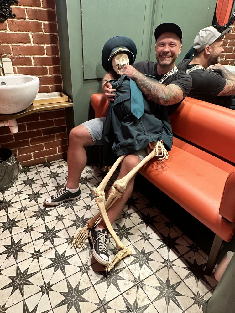  35295712  , 42 ,    -