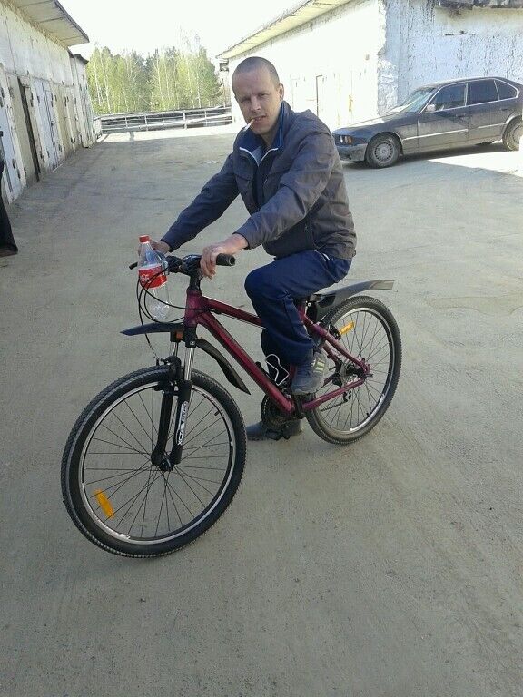  48609672  Vitaly, 42 ,    