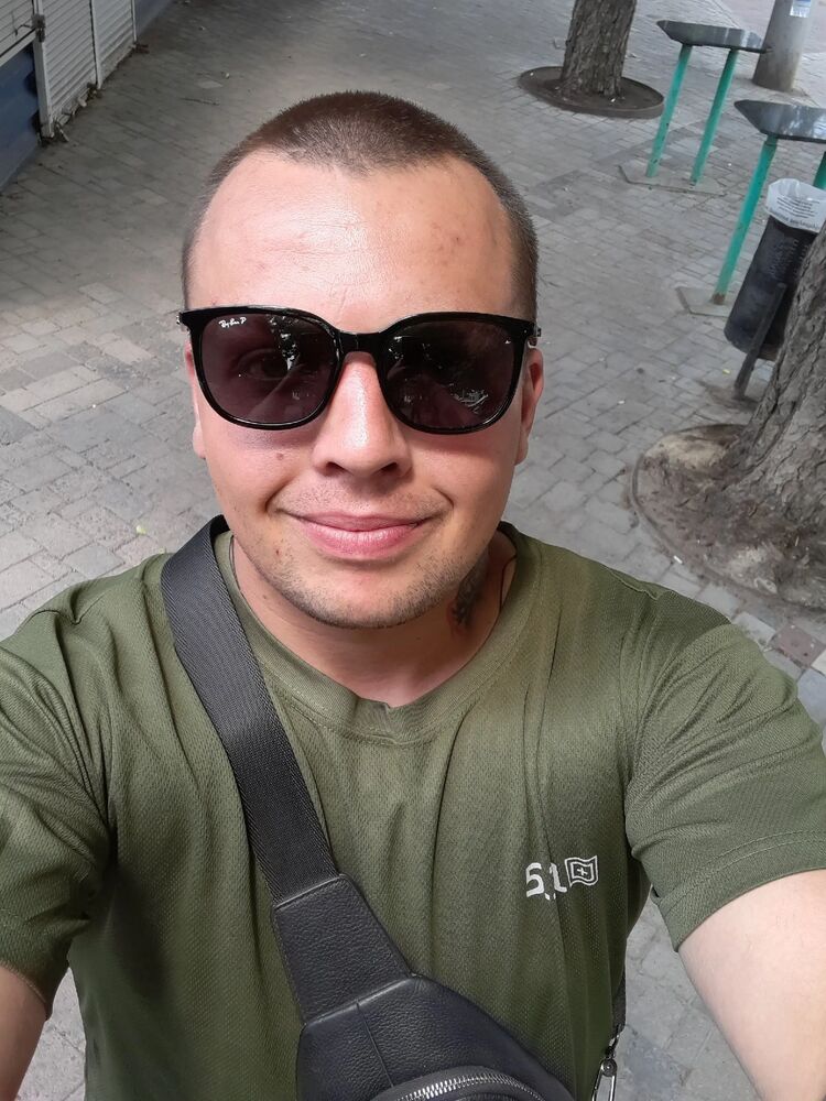  44651592  , 29 ,    --