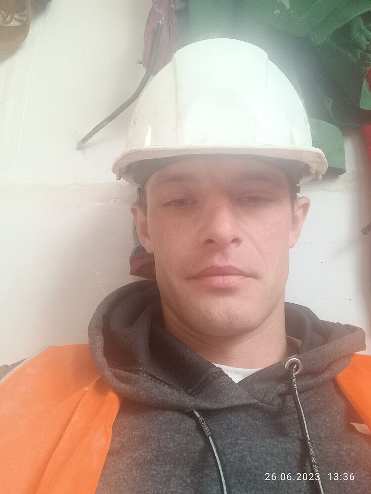  ,   Evgenij, 30 ,   ,   