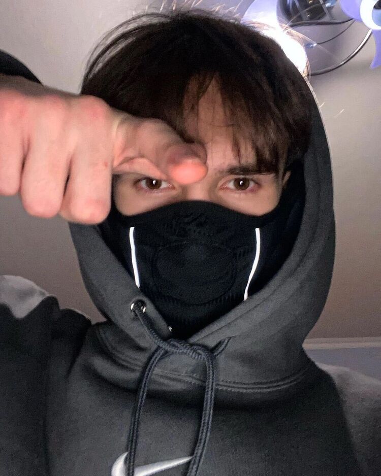 ���� 46954802 ����� ����, 21 ���, ���� ���������� � �����-����������