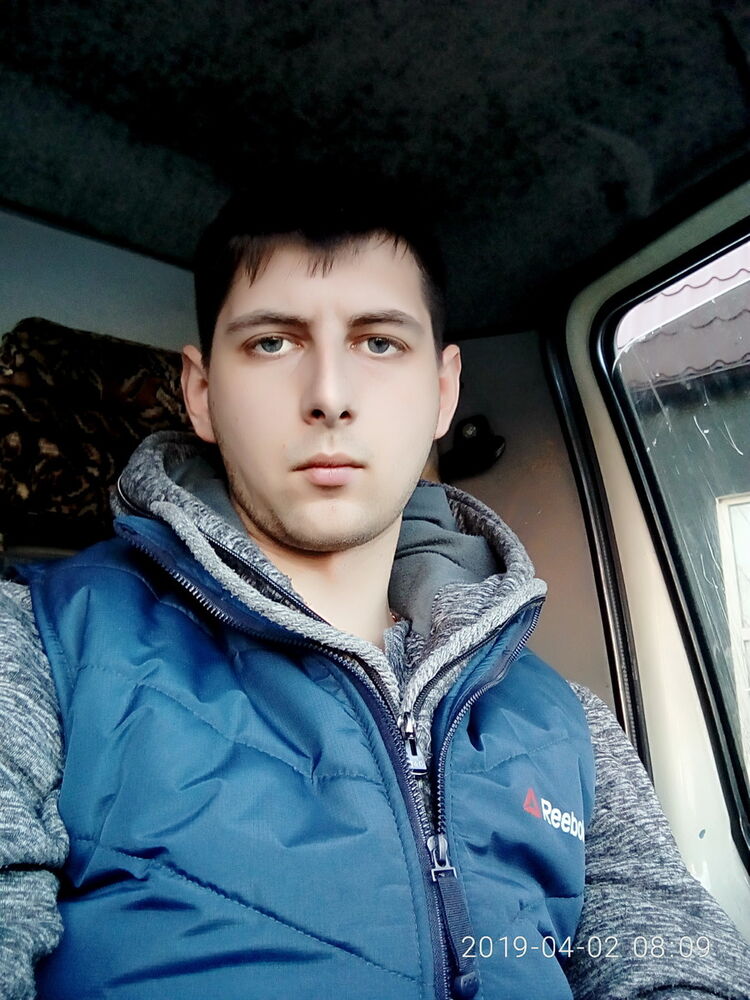  15680902  , 32 ,    