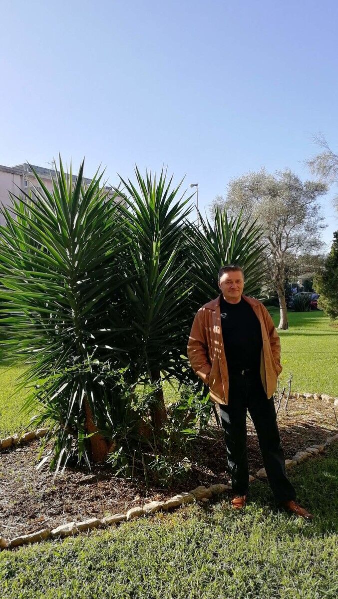  ,   Piotr, 57 ,   ,   , c 