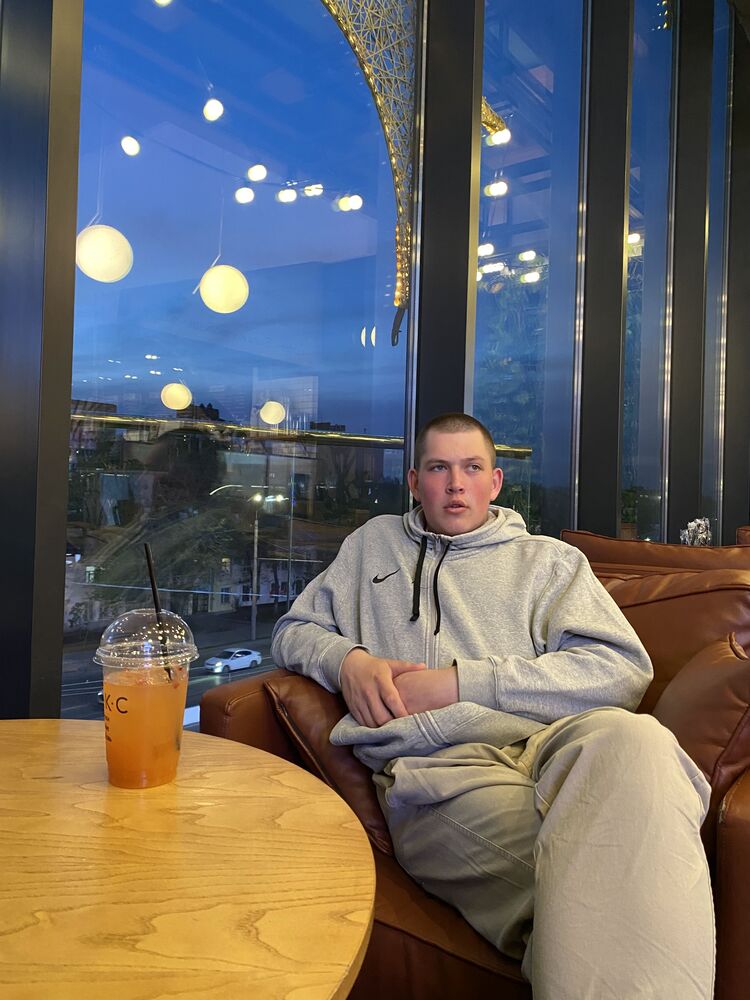  deleted,   Mark, 21 ,   ,   