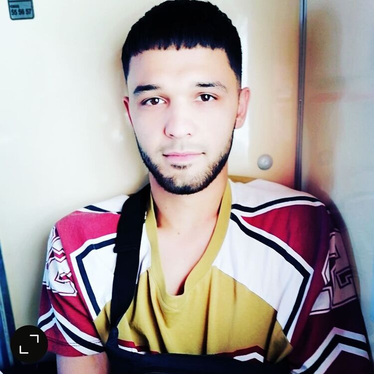  33657962  , 25 ,    