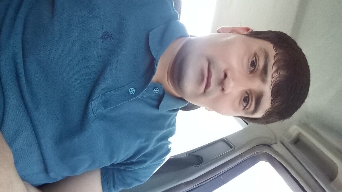  19904502  Ahmet, 35 ,    