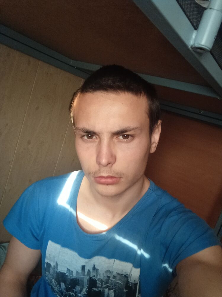  34969702  , 21 ,    