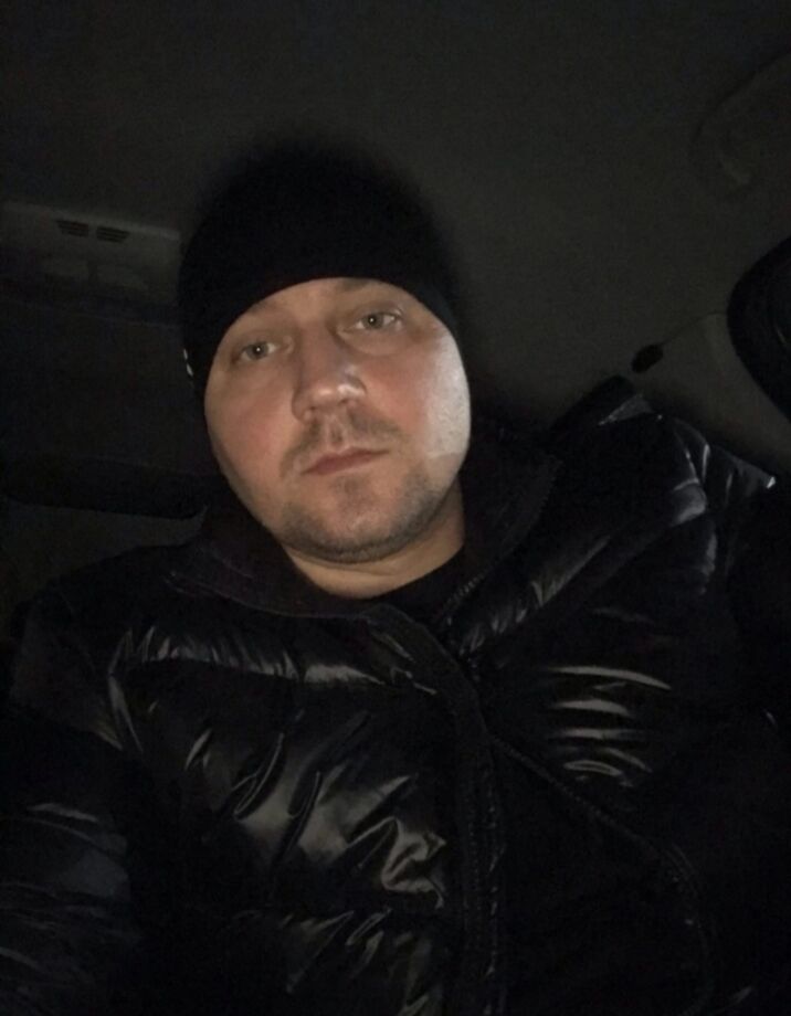  49670612  , 27 ,    