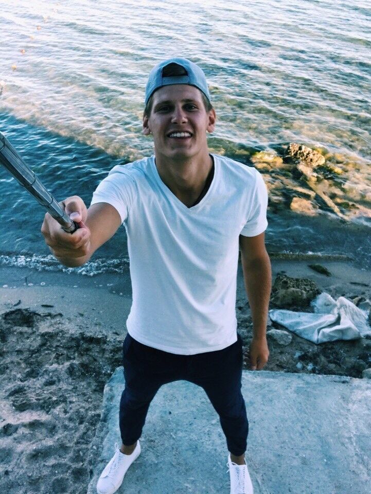 ���� 11677852 ������� �������, 34 ����, ���� ���������� � ��������