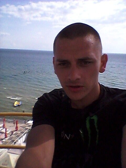  ,   Ruslan, 34 ,   ,   , c 