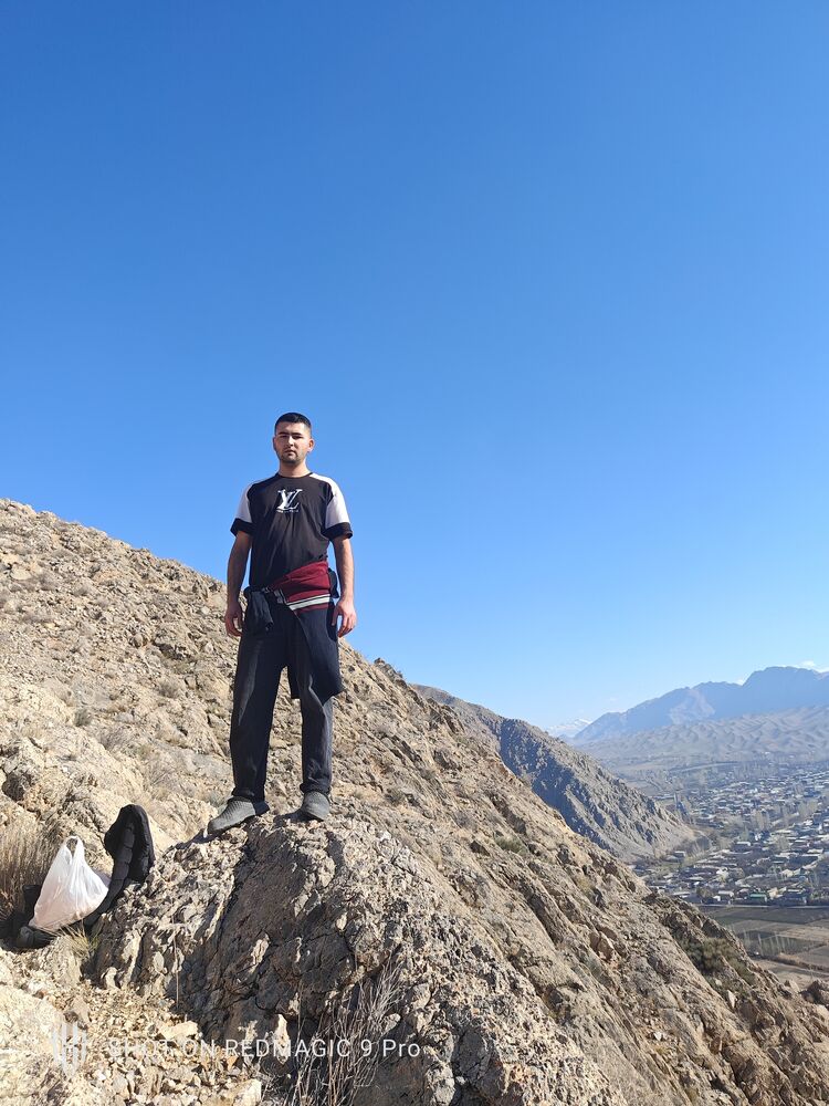  48698862  , 28 ,    