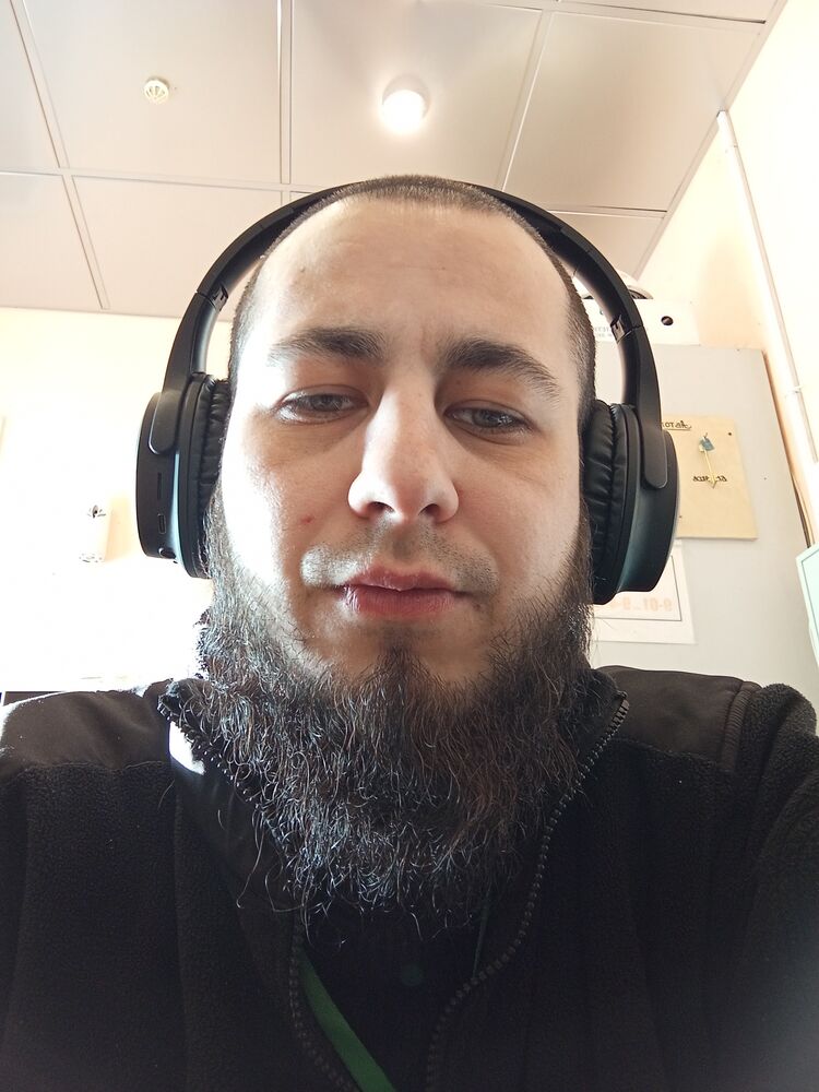  ,   Zaur, 26 ,   ,   