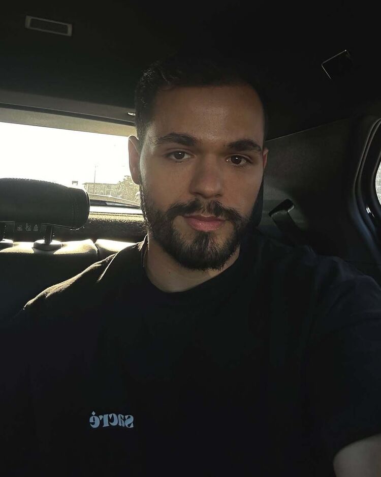 ���� 52730952 ������� �����, 37 ���, ���� ���������� � ������