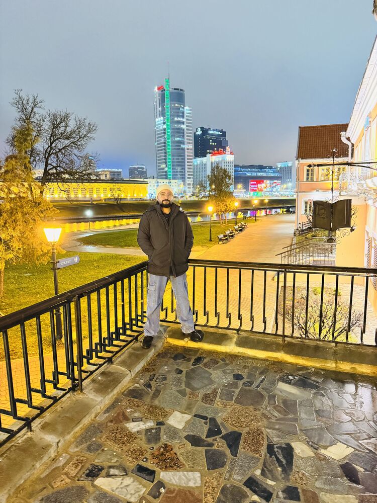  49988032  , 26 ,    