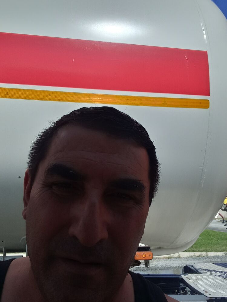  37527982  , 50 ,    