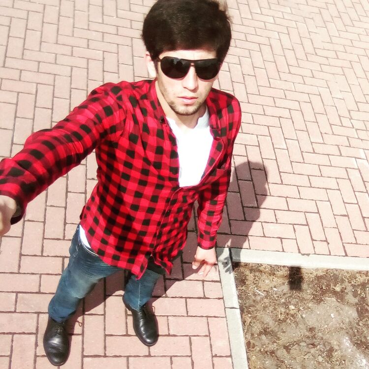  ,   Dima, 31 ,   
