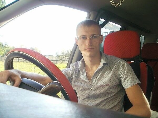  8368942  Nikola, 39 ,    