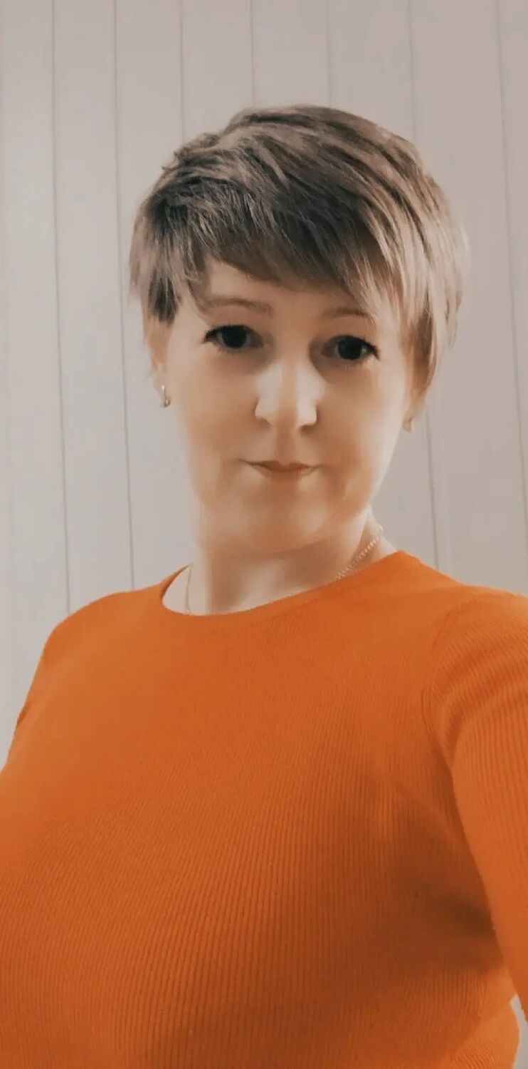  ,   Tatyana, 49 ,   c , 