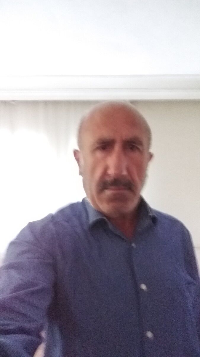  17598352  Mert, 59 ,    