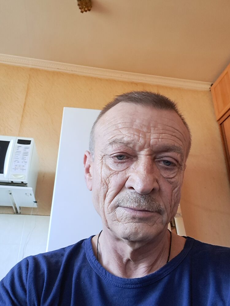  49499112  , 62 ,    