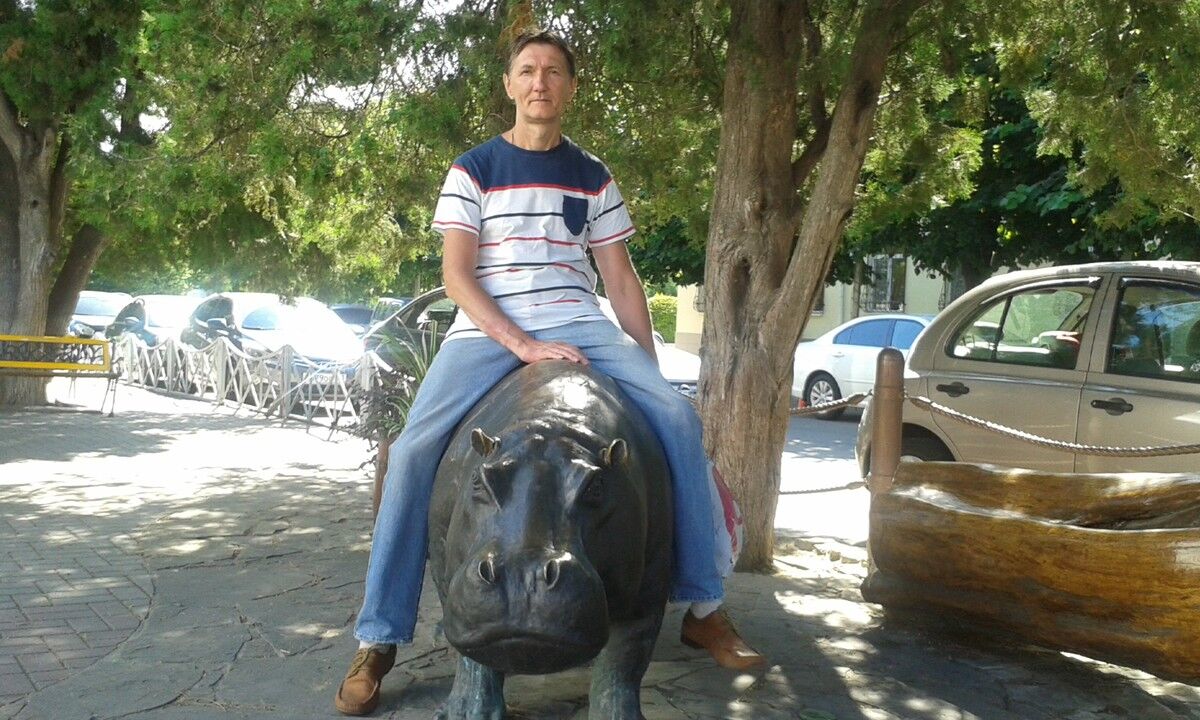  ,   Aleks, 57 ,   ,   , c 