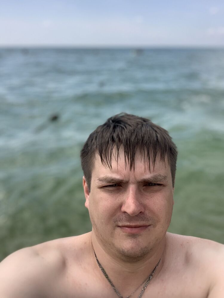  51718492  Evgdem, 37 ,    