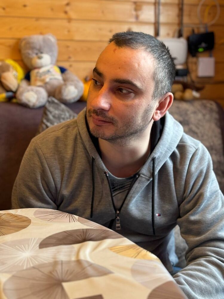  53256662  , 38 ,    -