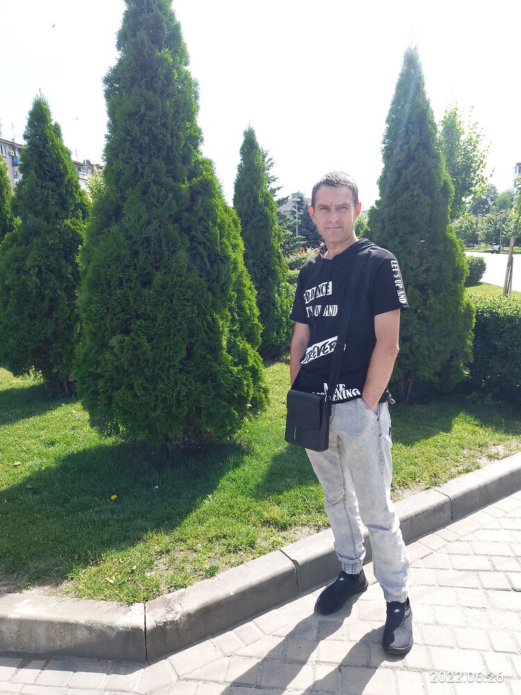  27303532  , 45 ,    