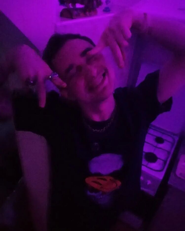 -,   , 28 ,   ,   