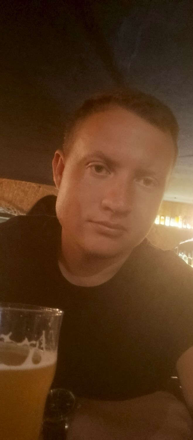  46800352  Dmitry, 37 ,    