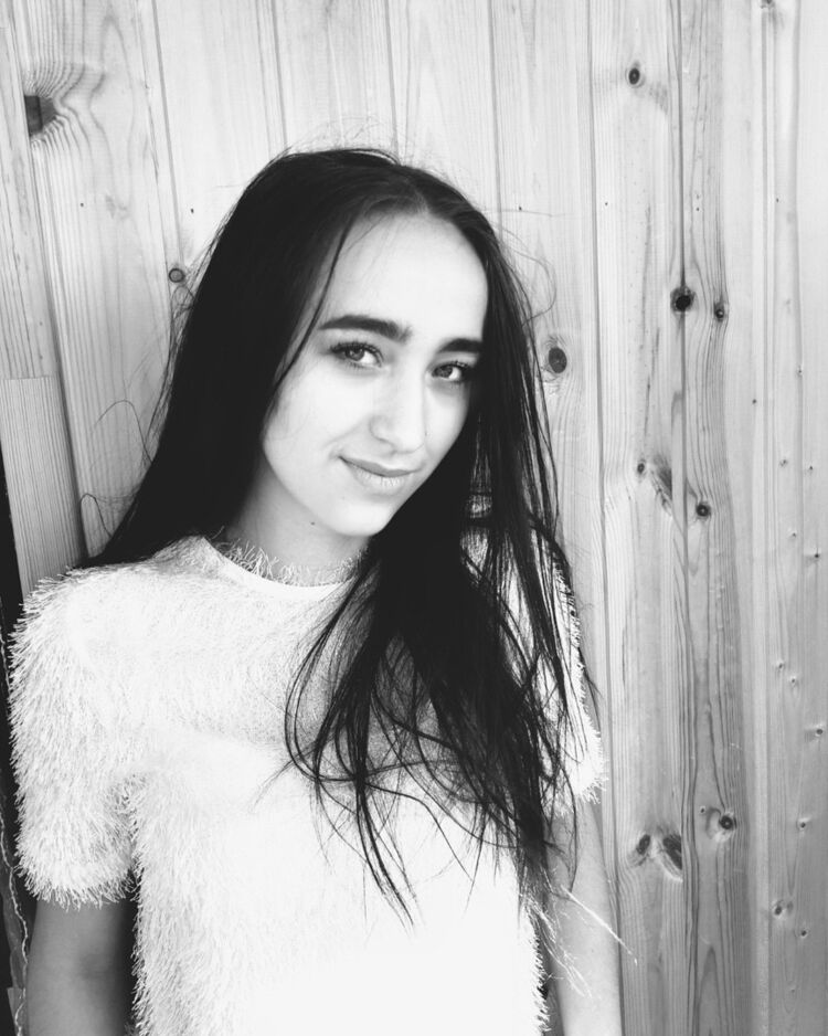  ,   , 24 ,  