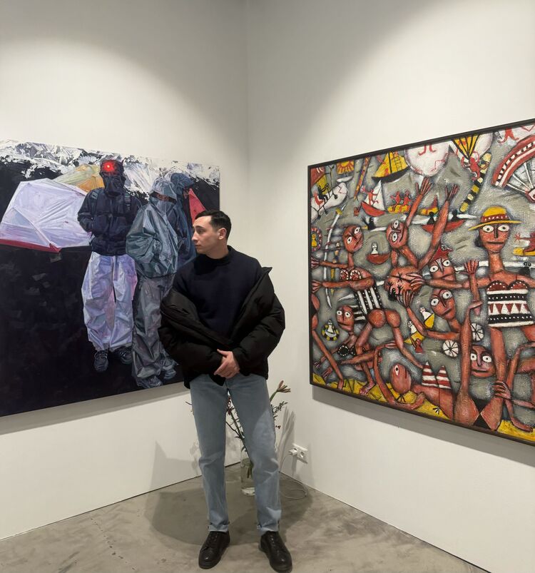  53073372  , 25 ,    -