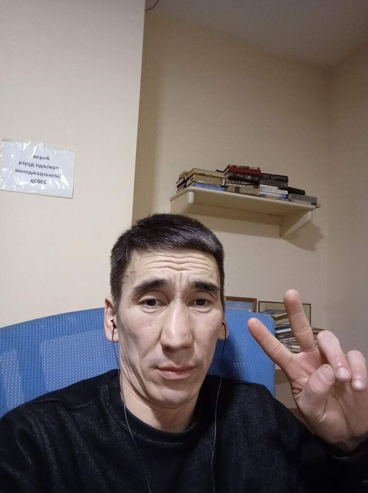  52787082  , 45 ,    