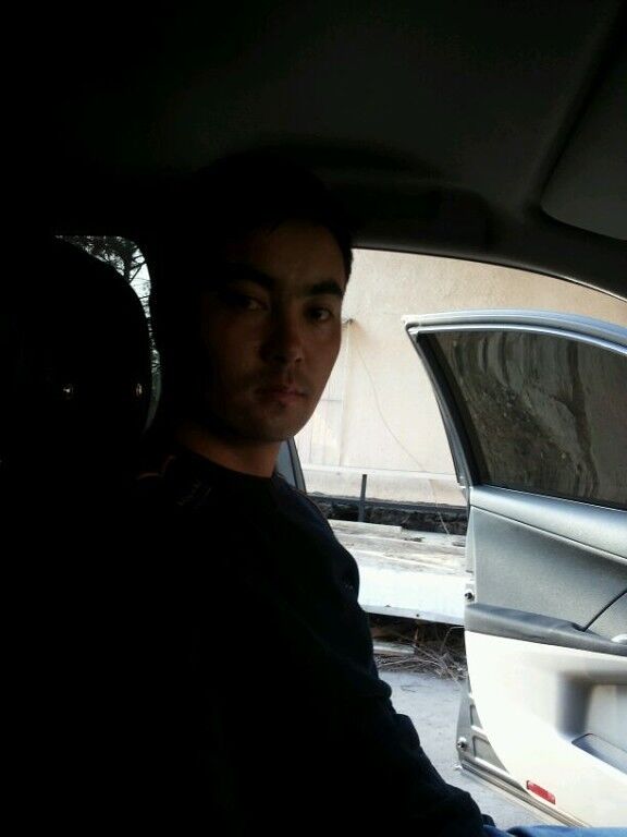  ,   Jigit, 35 ,   ,   , c 