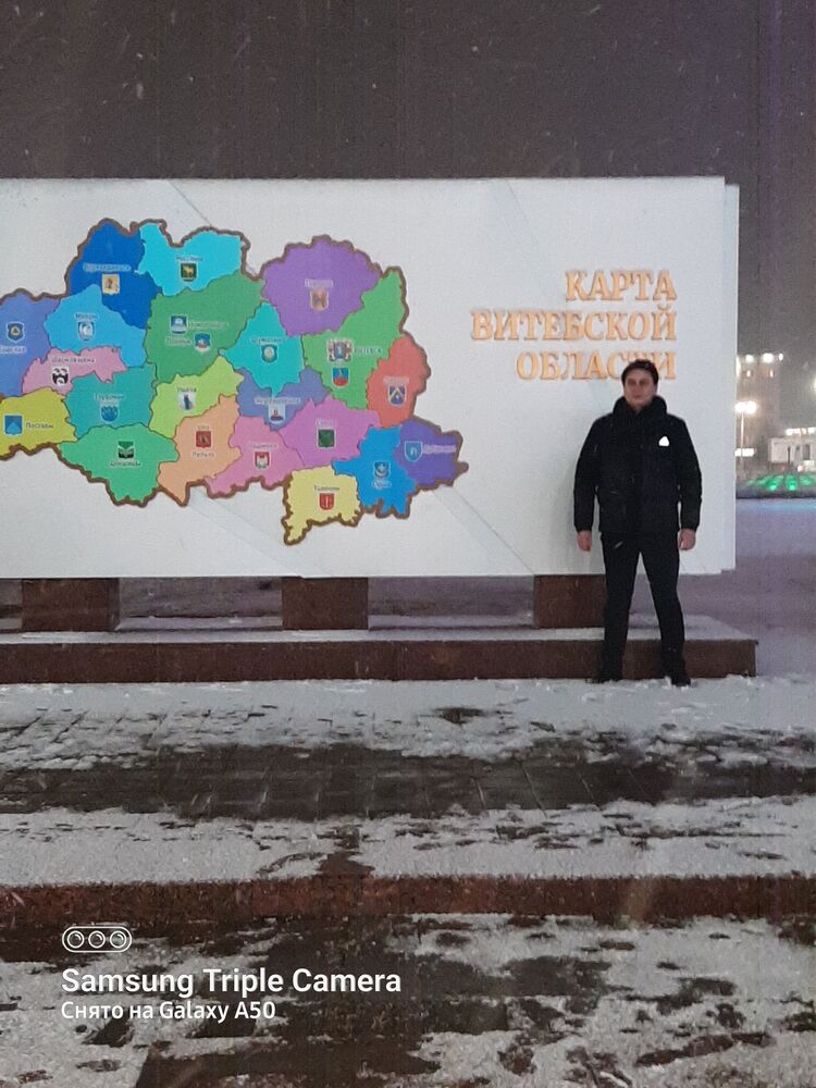  48957772  Ruslan, 38 ,    