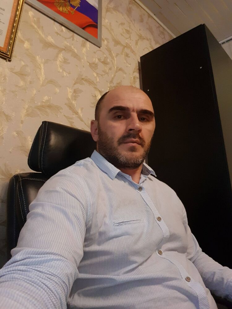  26882242  Alisher, 48 ,    