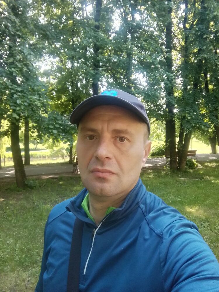 51895662  , 42 ,    