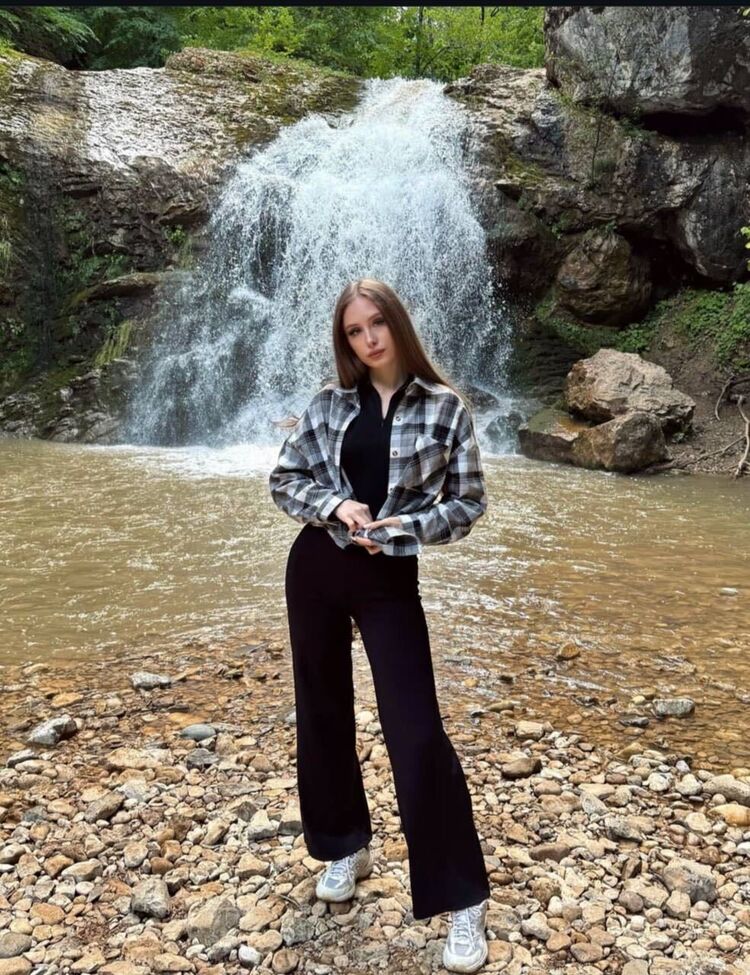  43437342  , 25 ,    -