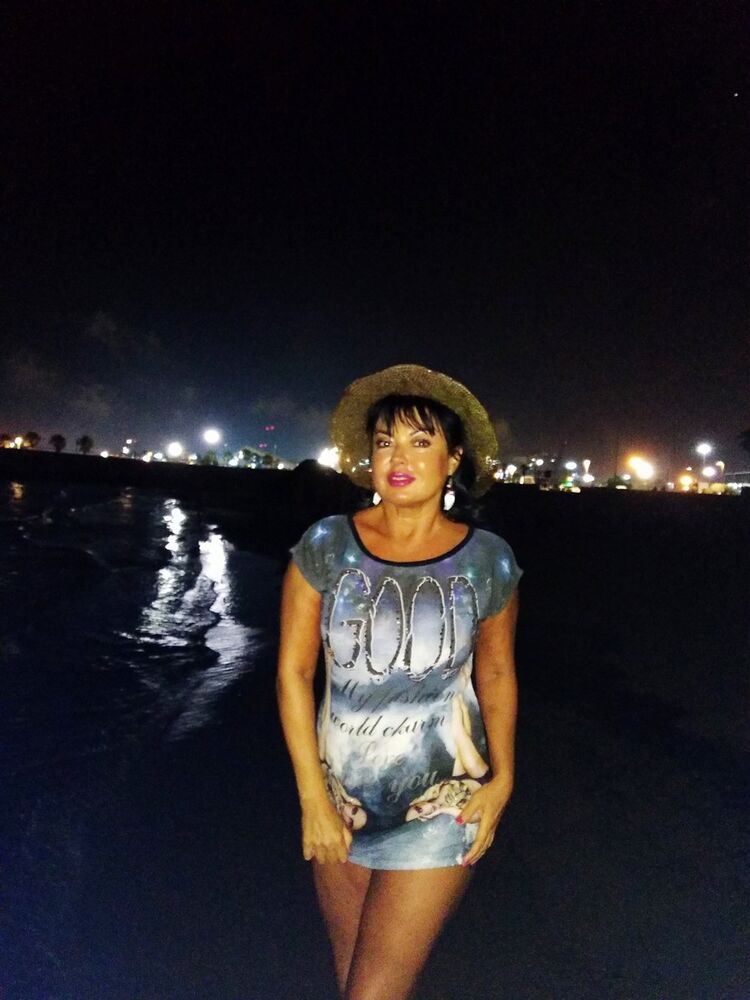  ,   Tatiana, 54 ,     , c 