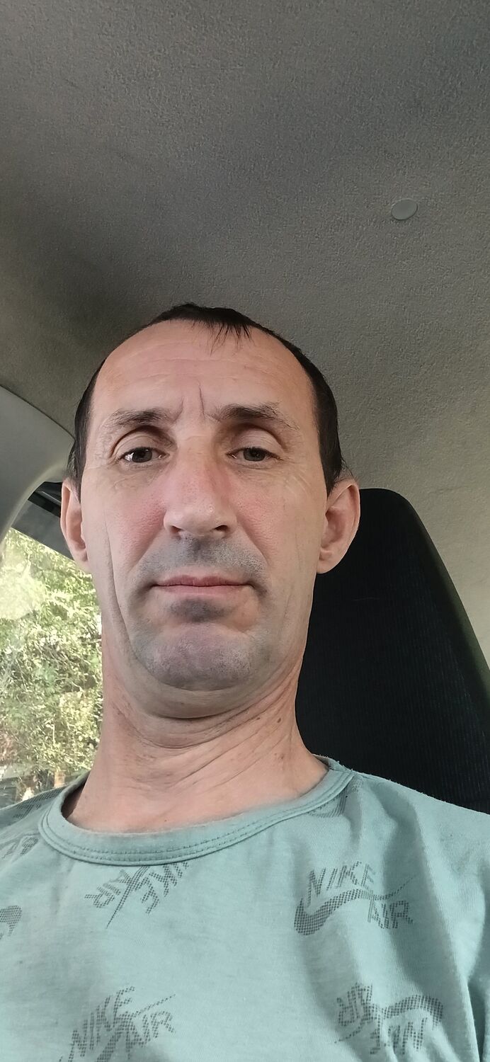  52042262  , 44 ,    