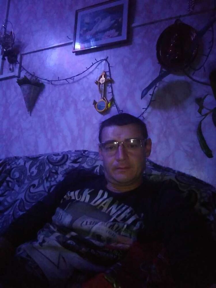  25688122  , 43 ,    