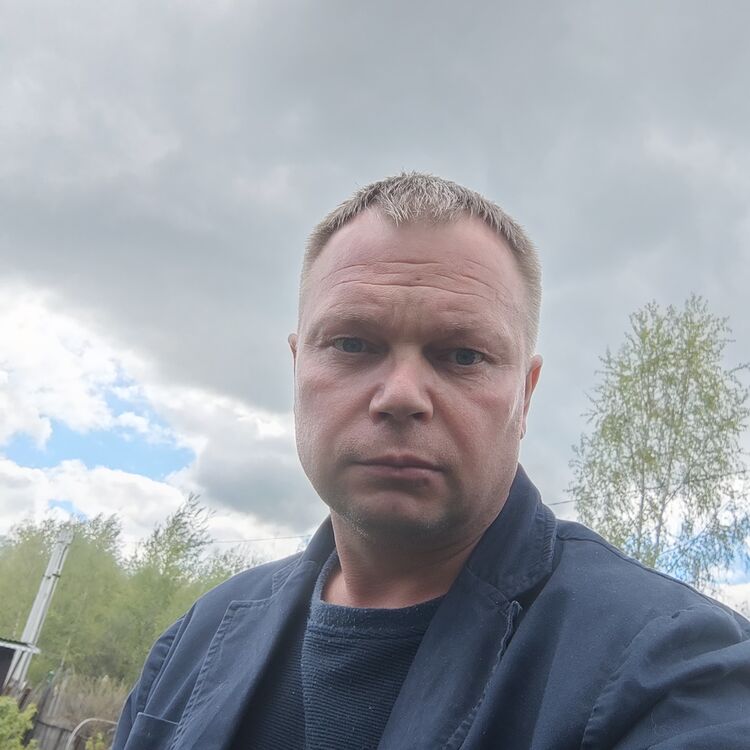  ,   Sergey, 48 ,   ,   