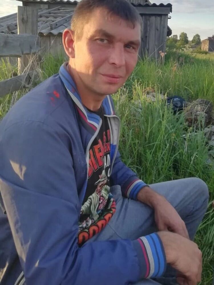  35811412  , 38 ,    