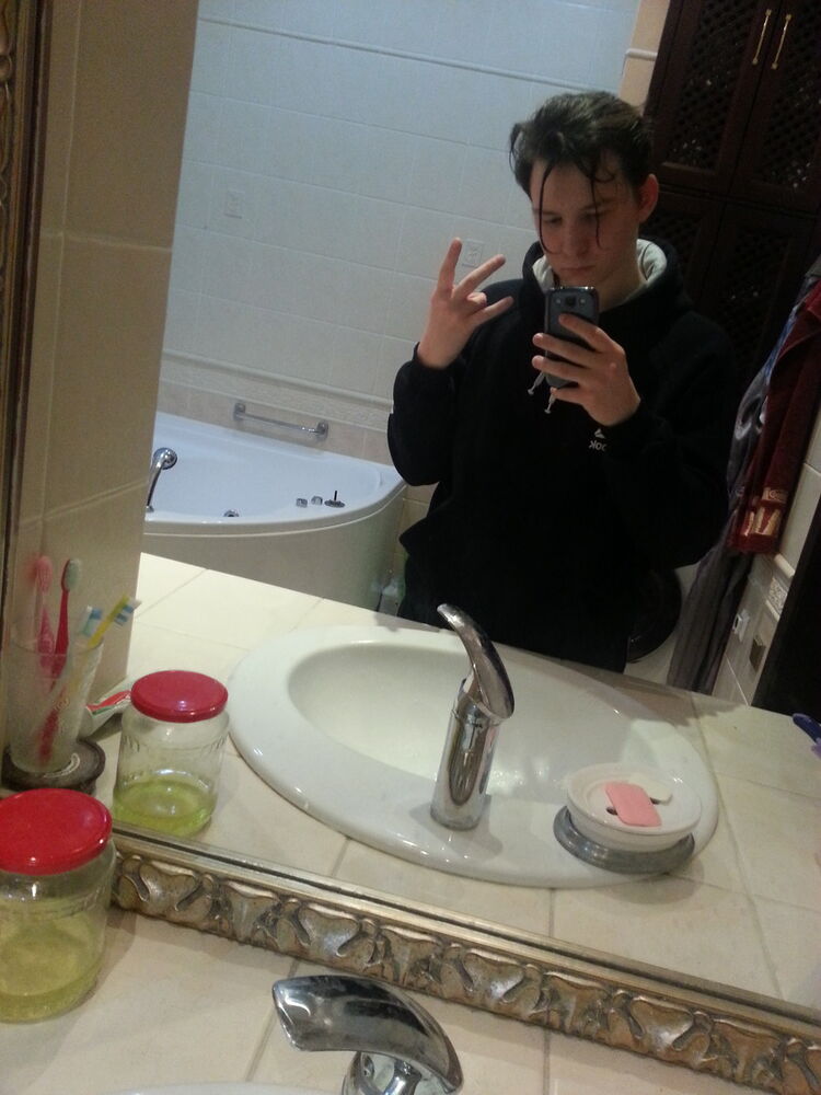 ���� 15946772 ����� ��������, 24 ����, ���� ���������� � �������