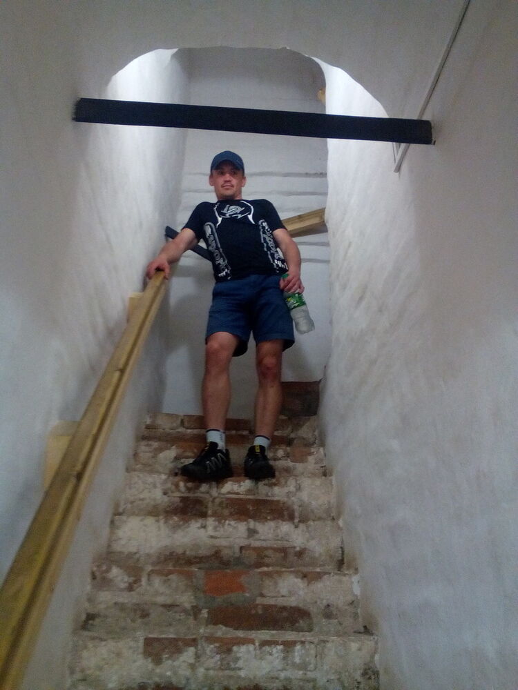  9954672  , 40 ,    