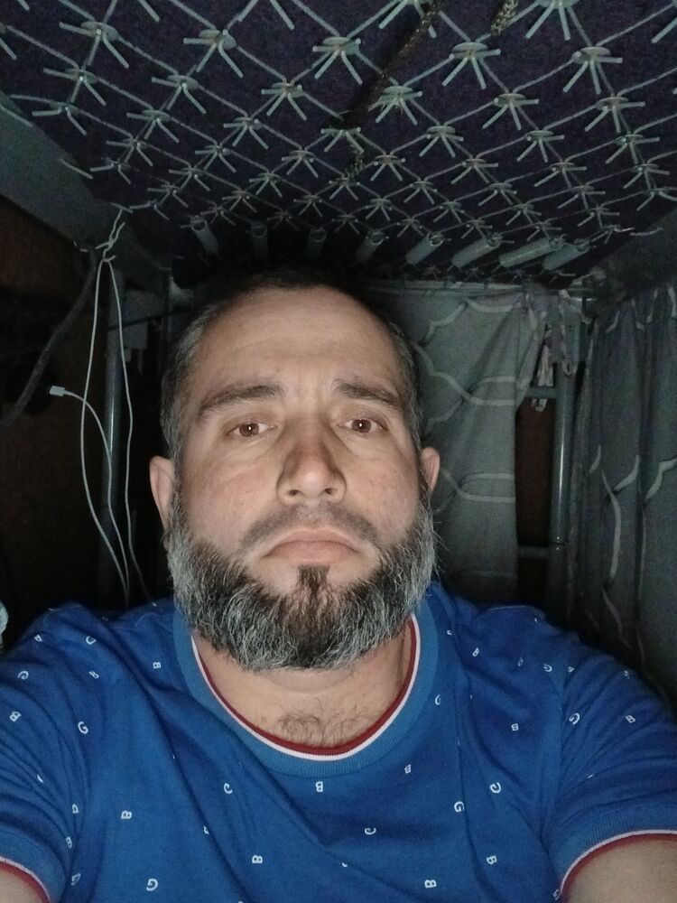  50496012  , 37 ,    