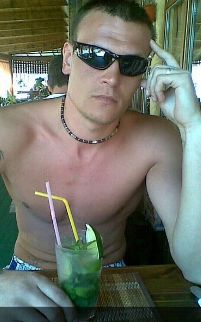  7796282  Sex Man, 37 ,     